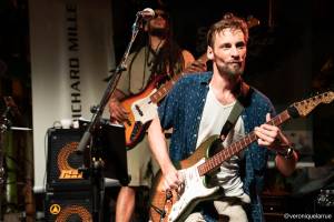 Véronique LARRUE - LARRUE VERONIQUE